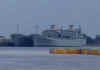 Steamboat05.jpg (7908 bytes)