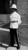 0704Guard.jpg (17399 bytes)